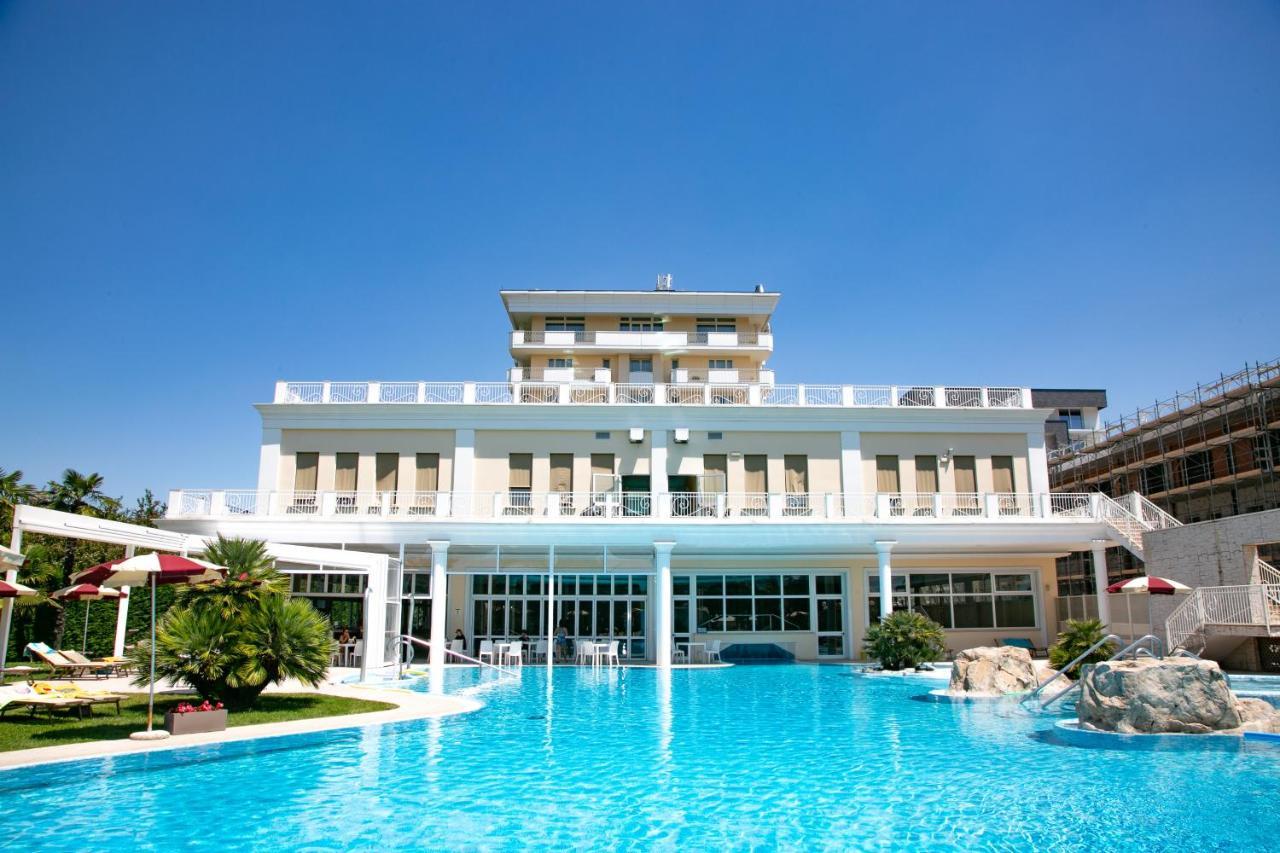Hotel Terme All'Alba Abano Terme Exterior photo